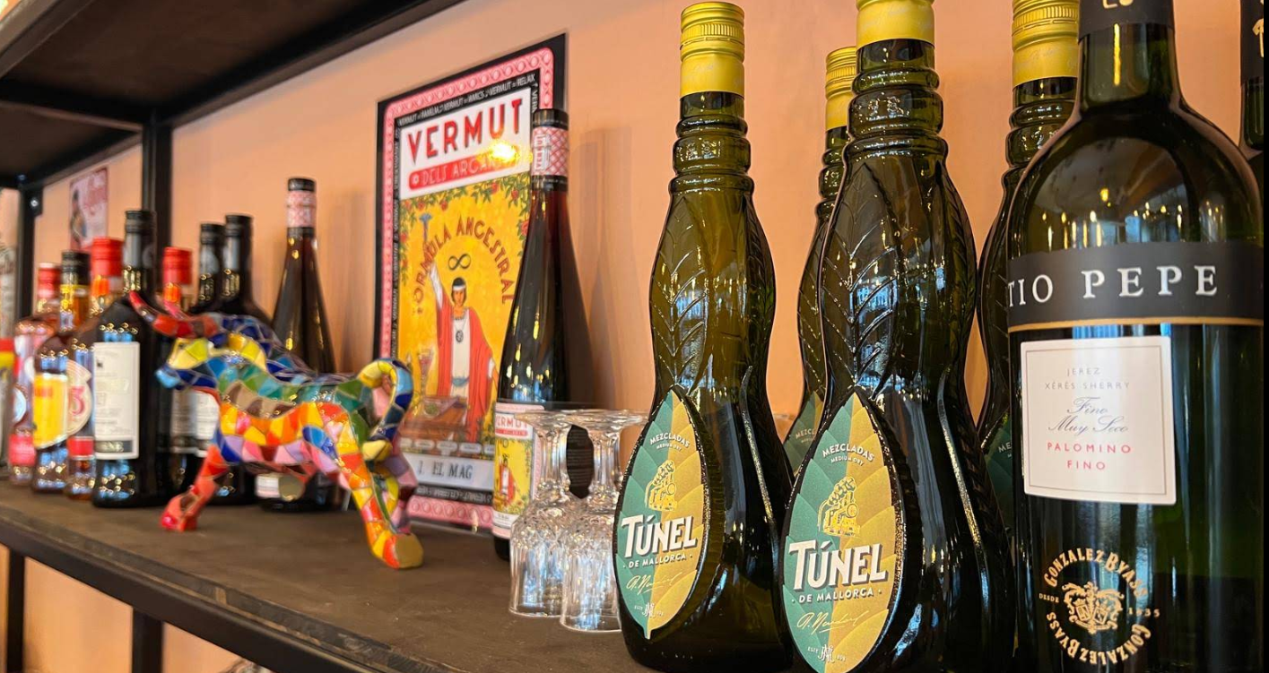 Weine und Vermut